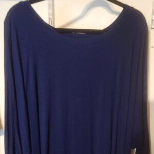 Jubilee Couture Women's Dark Blue Scoop-Neck Top **USED**